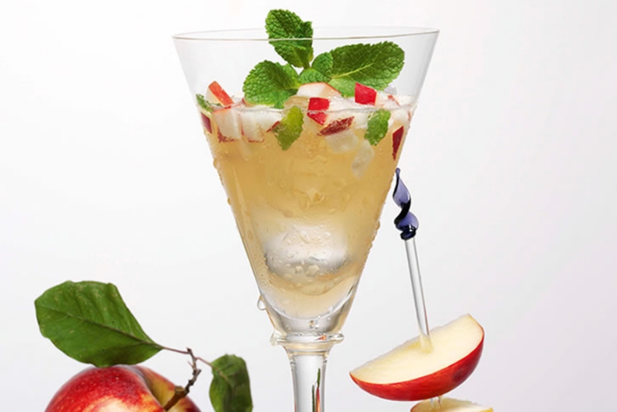 Tyrolean Apple Fizz